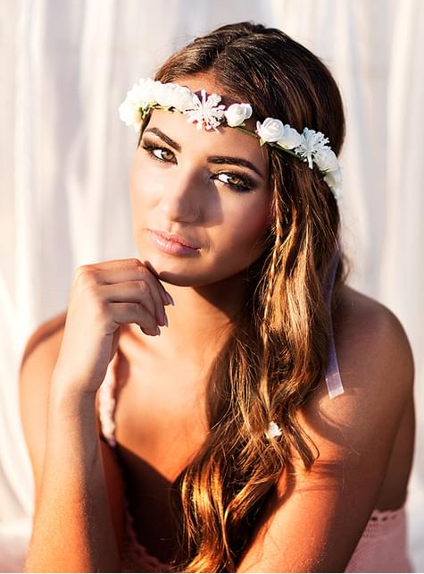 Diadema de flores blancas - Boland | Funidelia