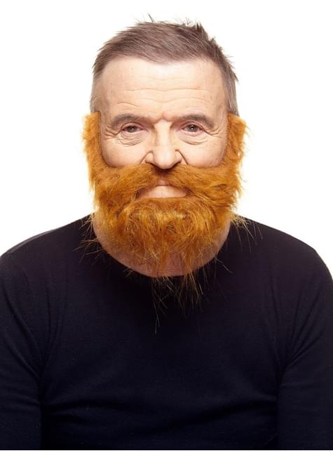 Bigote y barba super poblados pelirrojos