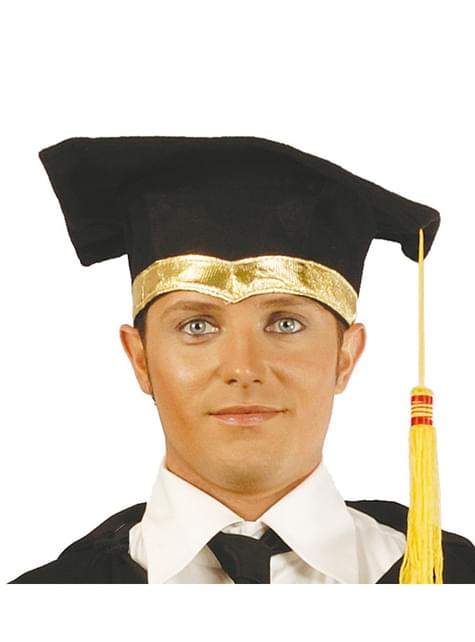 Birrete de estudiante