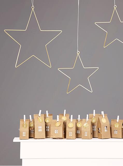 Calendario de adviento con forma de casitas - Partydeco | Funidelia