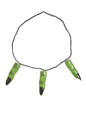 Collar con dedos monstruosos