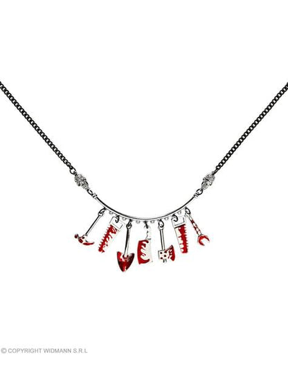 Collar de herramientas ensangrentadas