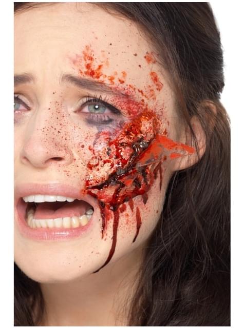 Herida de corte putrefacto de zombie