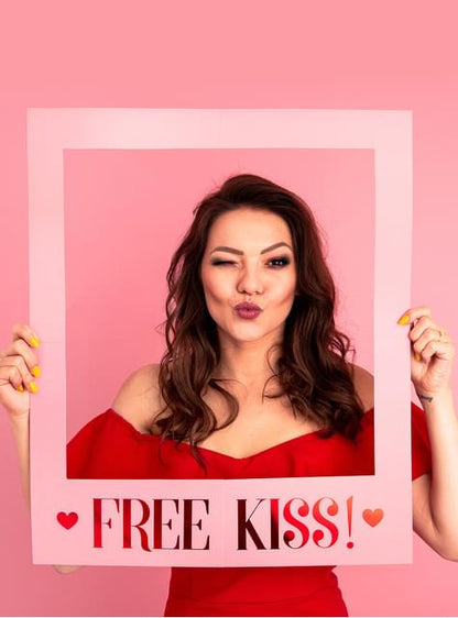 Marco para photocall “Free Kiss“ - Valentine Collection - Partydeco | Funidelia
