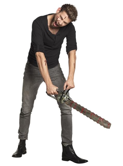 Sierra con manchas de sangre para hombre
