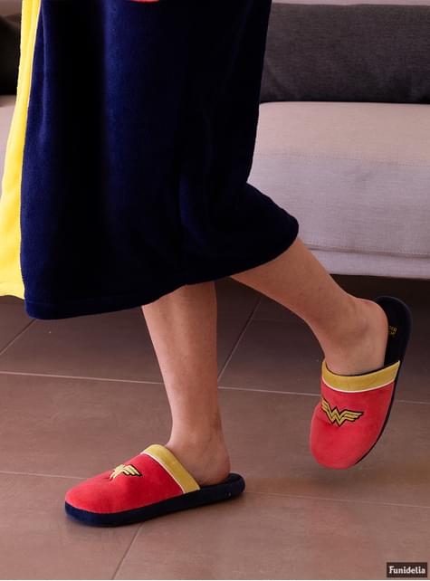 Zapatillas de estar por casa Wonder Woman para adulto - Funiglobal | Funidelia
