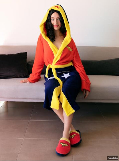 Zapatillas de estar por casa Wonder Woman para adulto - Funiglobal | Funidelia